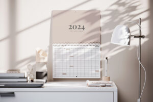 Kandes 2024 årskalender og måneds kalender Canva skabelon